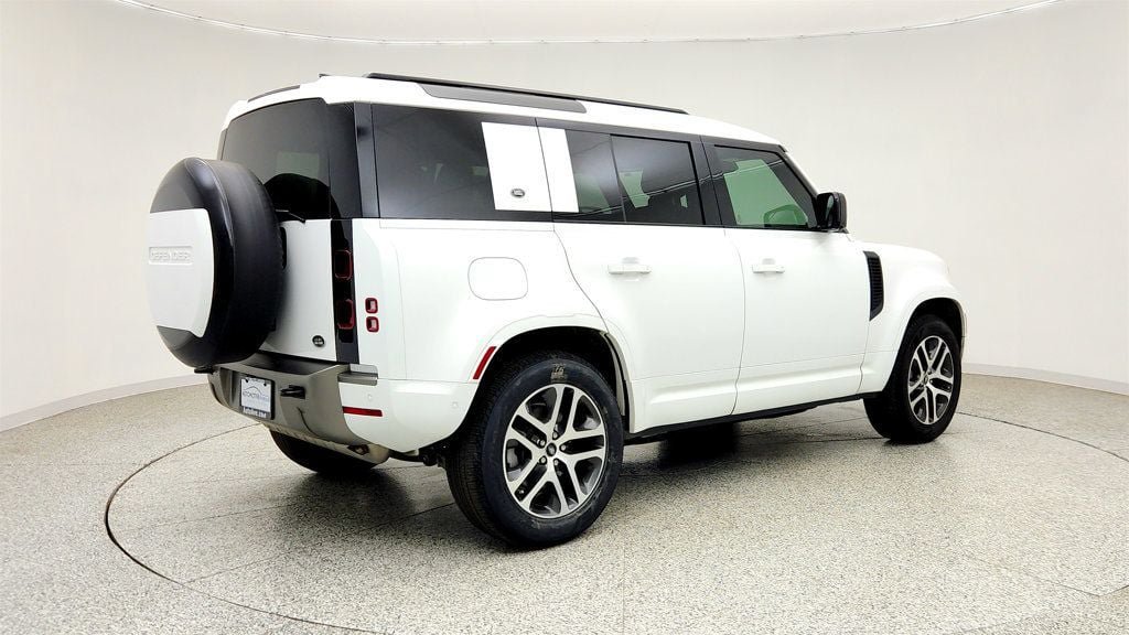 Used 2023 Land Rover Defender 110 X-Dynamic SE AWD/4WD image 5