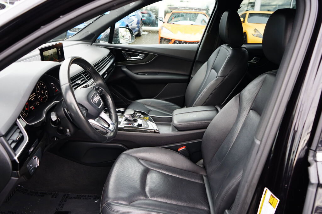 Used 2018 Audi Q7 3.0T Premium Plus w/ Premium Plus Package image 16