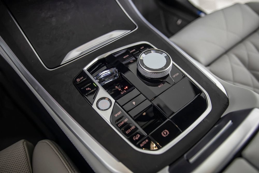 Used 2025 BMW X5 M60i w/ Executive Package AWD/4WD image 31