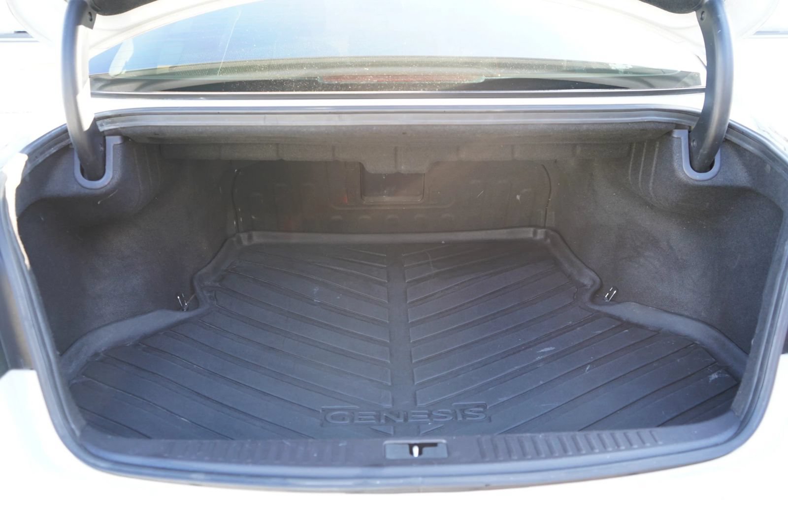 Used 2013 Hyundai Genesis 5.0 R-Spec RWD image 25