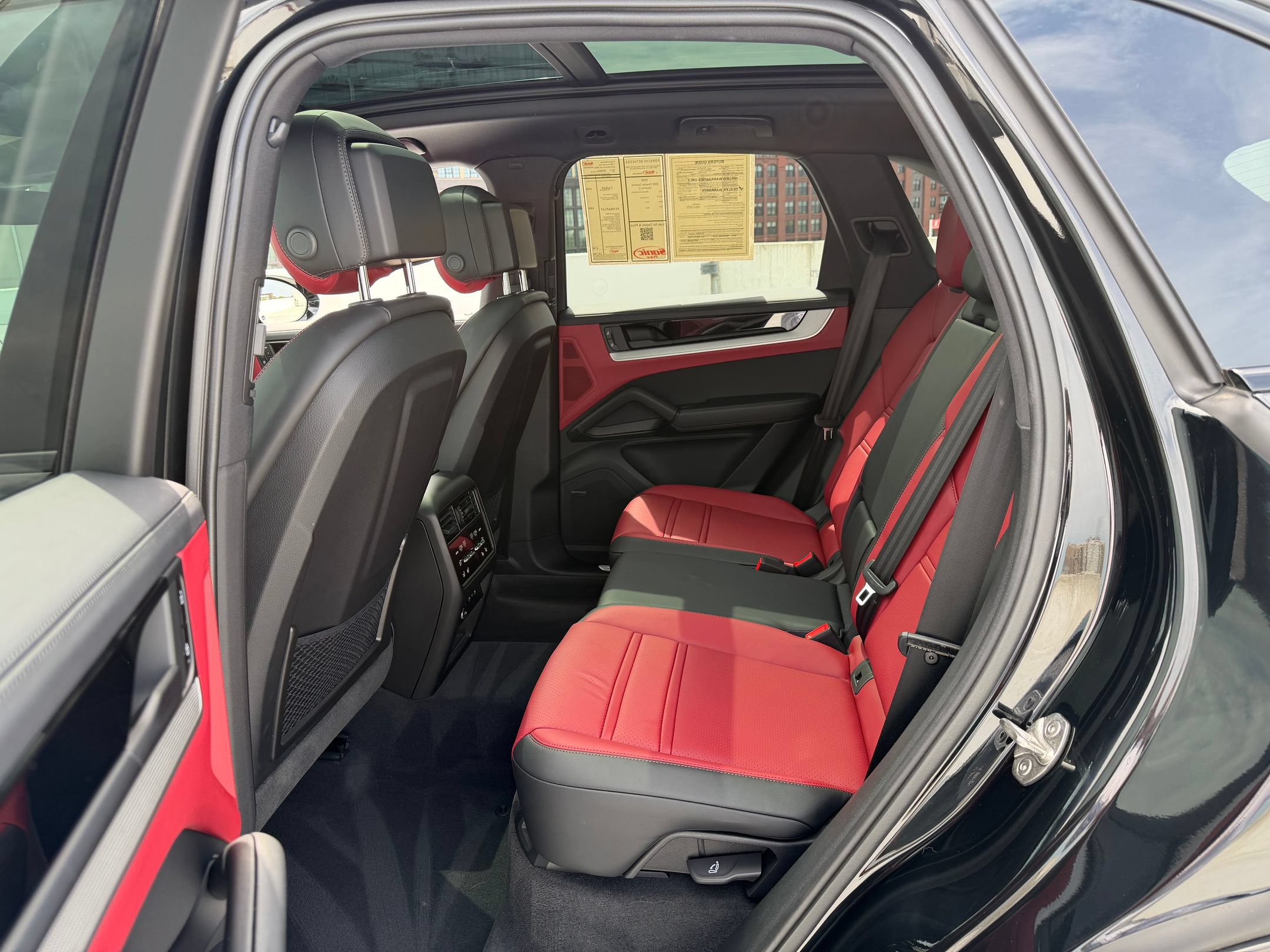 Certified 2026 Porsche Cayenne AWD/4WD image 20