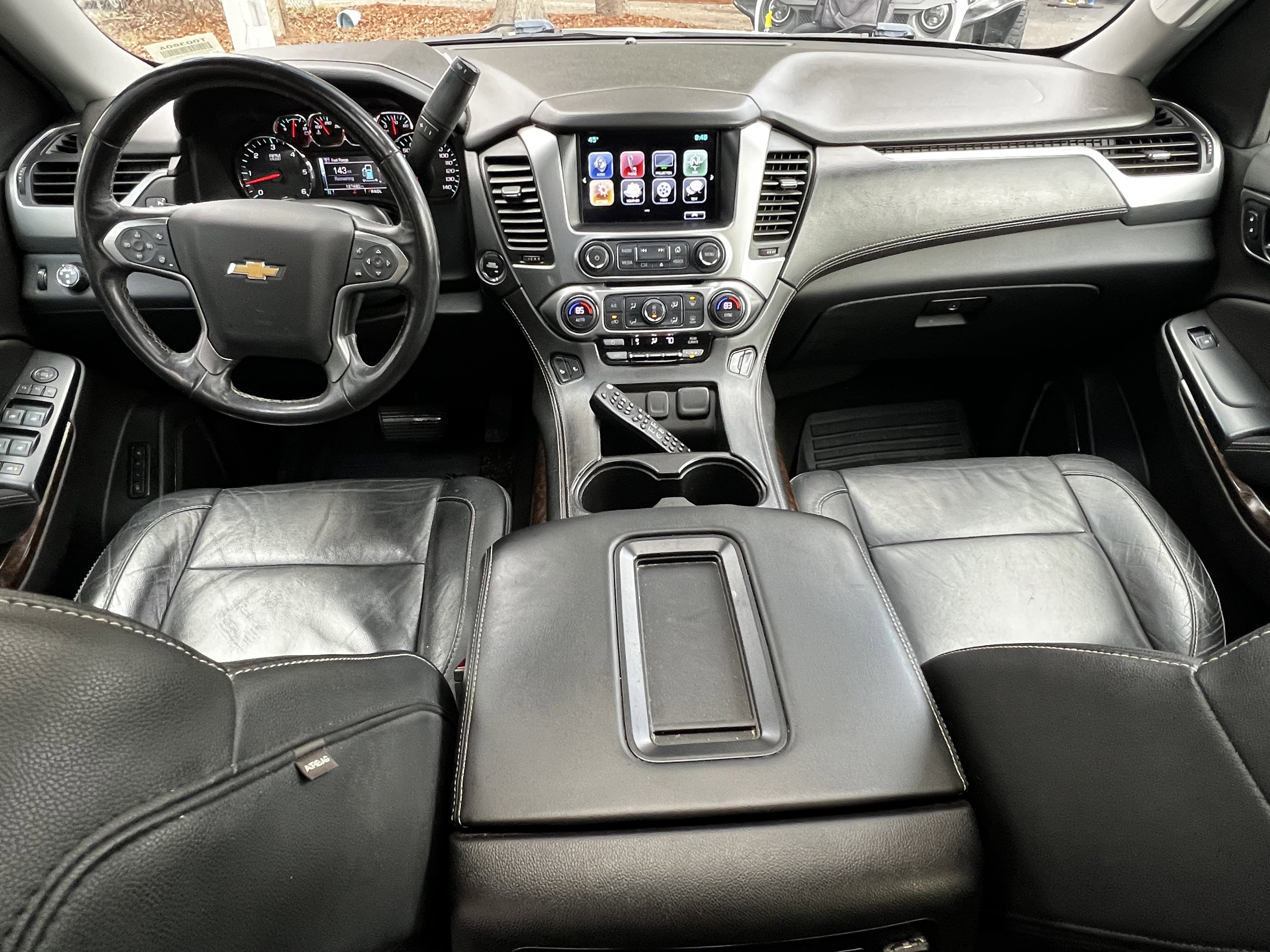 Used 2018 Chevrolet Suburban LT image 37