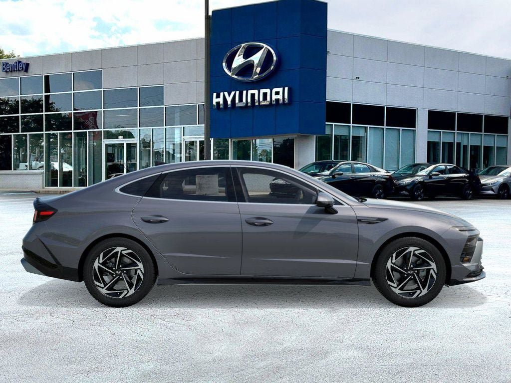 New 2026 Hyundai Sonata SEL FWD image 9