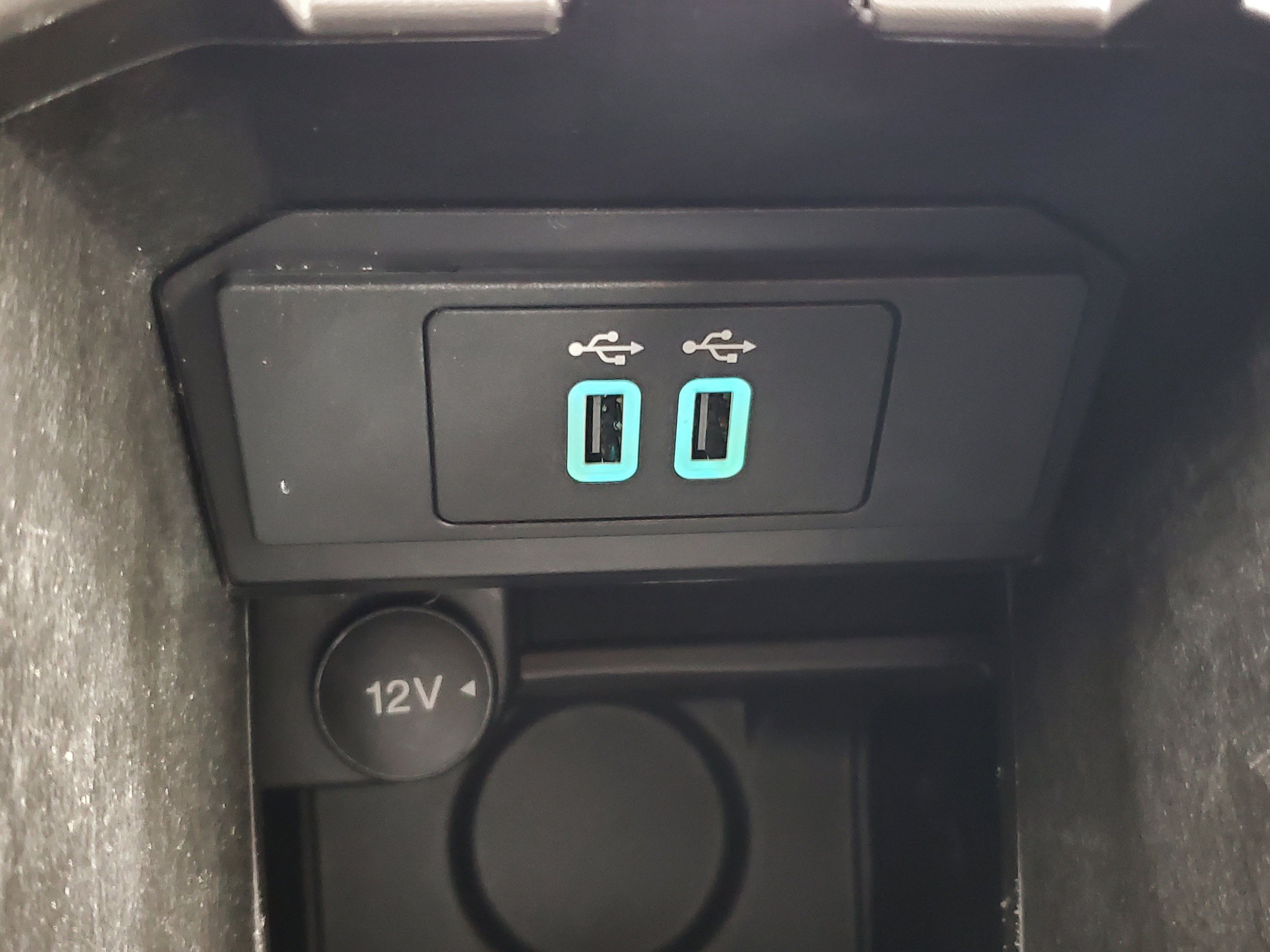Used 2016 Ford Escape Titanium image 27