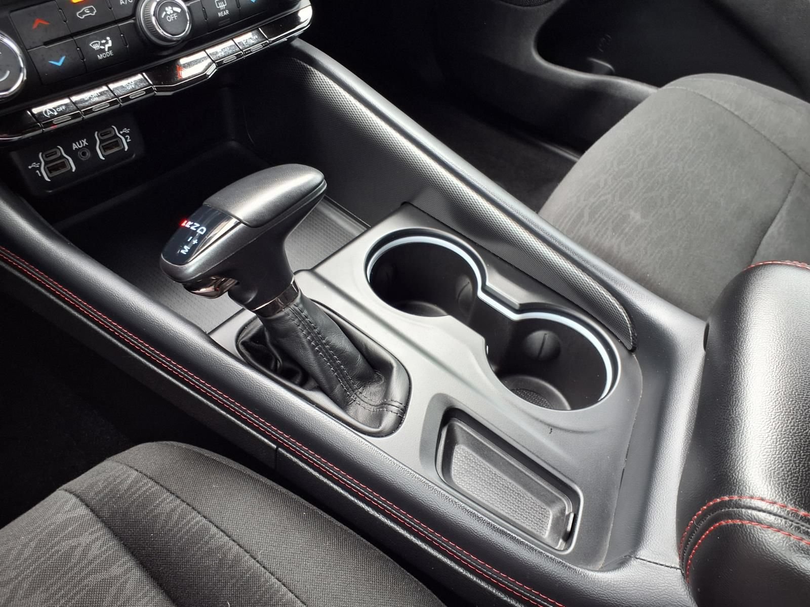 Used 2025 Dodge Durango GT AWD/4WD image 21