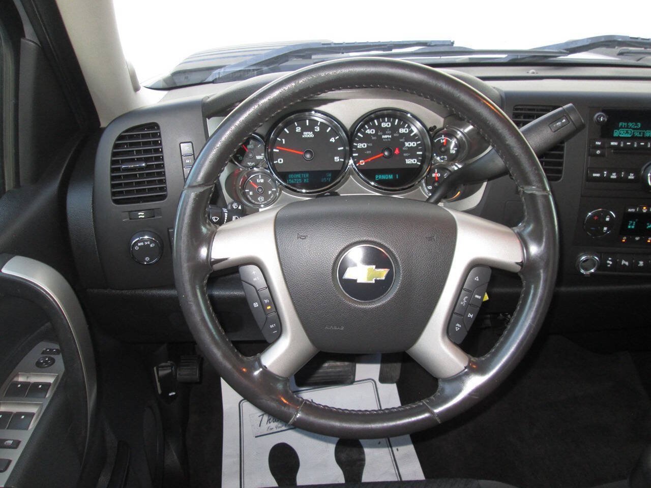 Used 2011 Chevrolet Silverado 2500 LT w/ Interior Plus Package AWD/4WD image 22