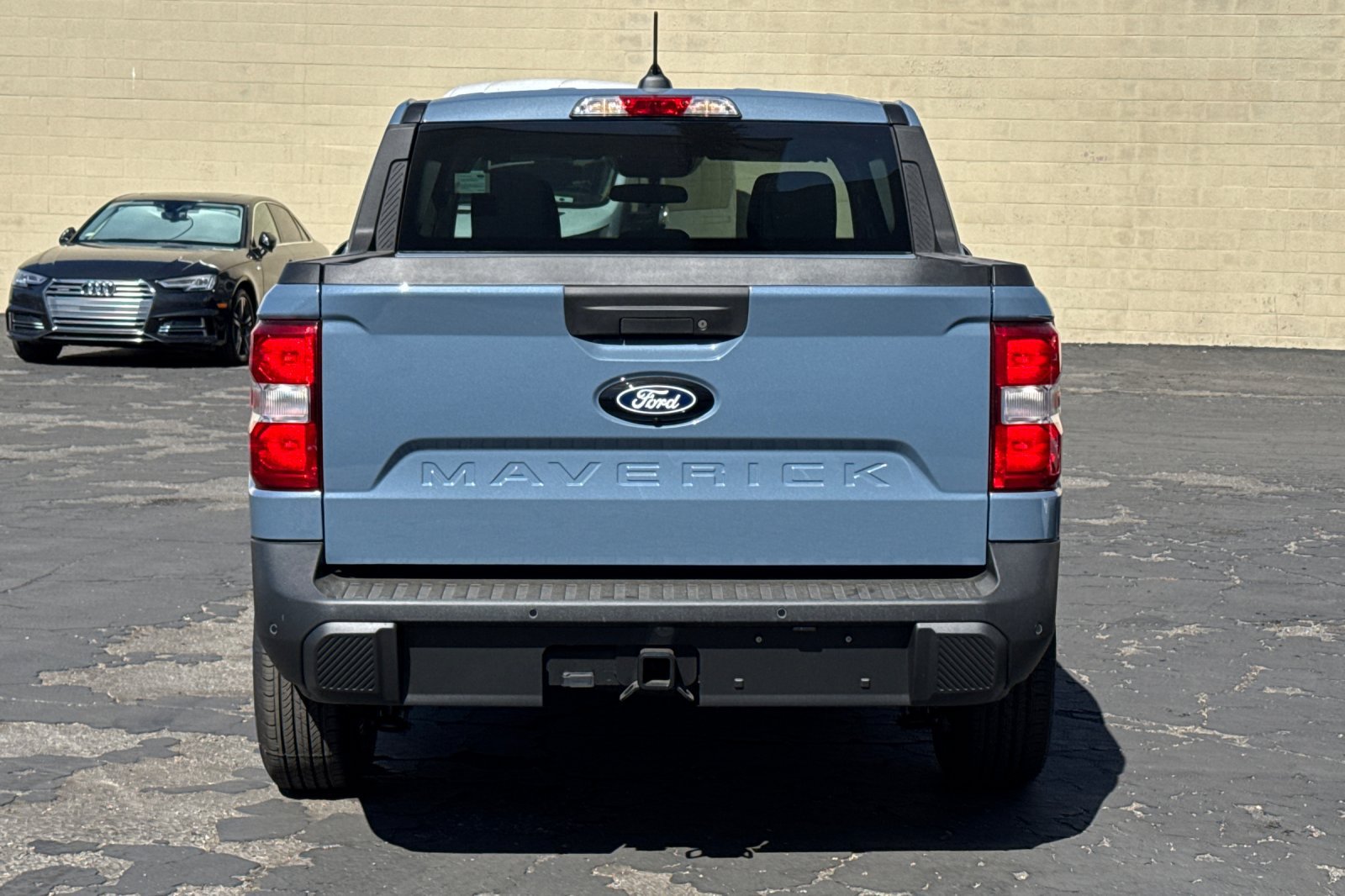 New 2026 Ford Maverick XLT w/ XLT Luxury Package FWD image 5
