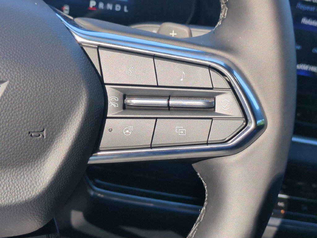 New 2027 Chevrolet Equinox LT w/ Convenience Package II FWD image 20