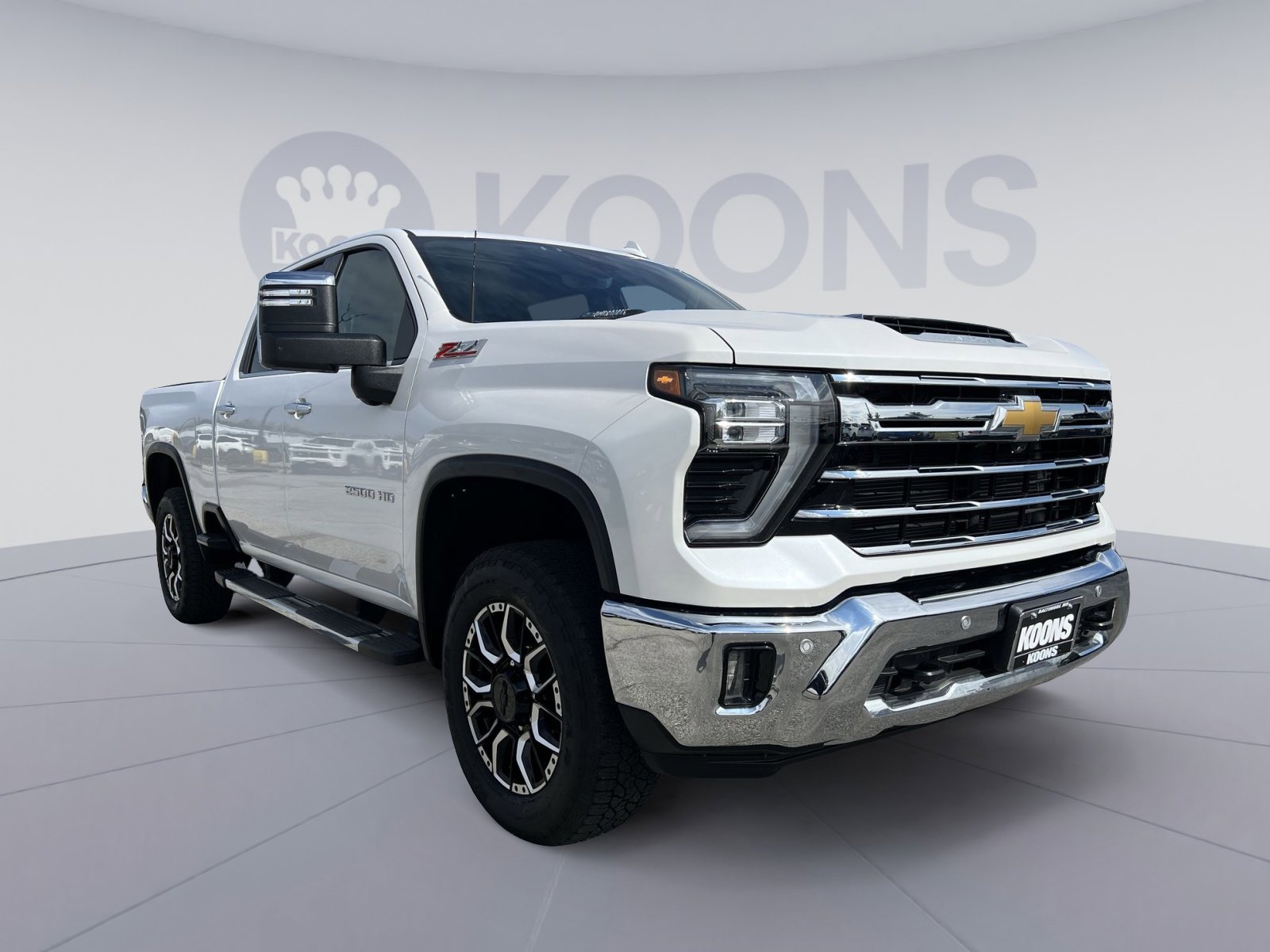 Used 2024 Chevrolet Silverado 2500 LTZ w/ LTZ Plus Package image 10