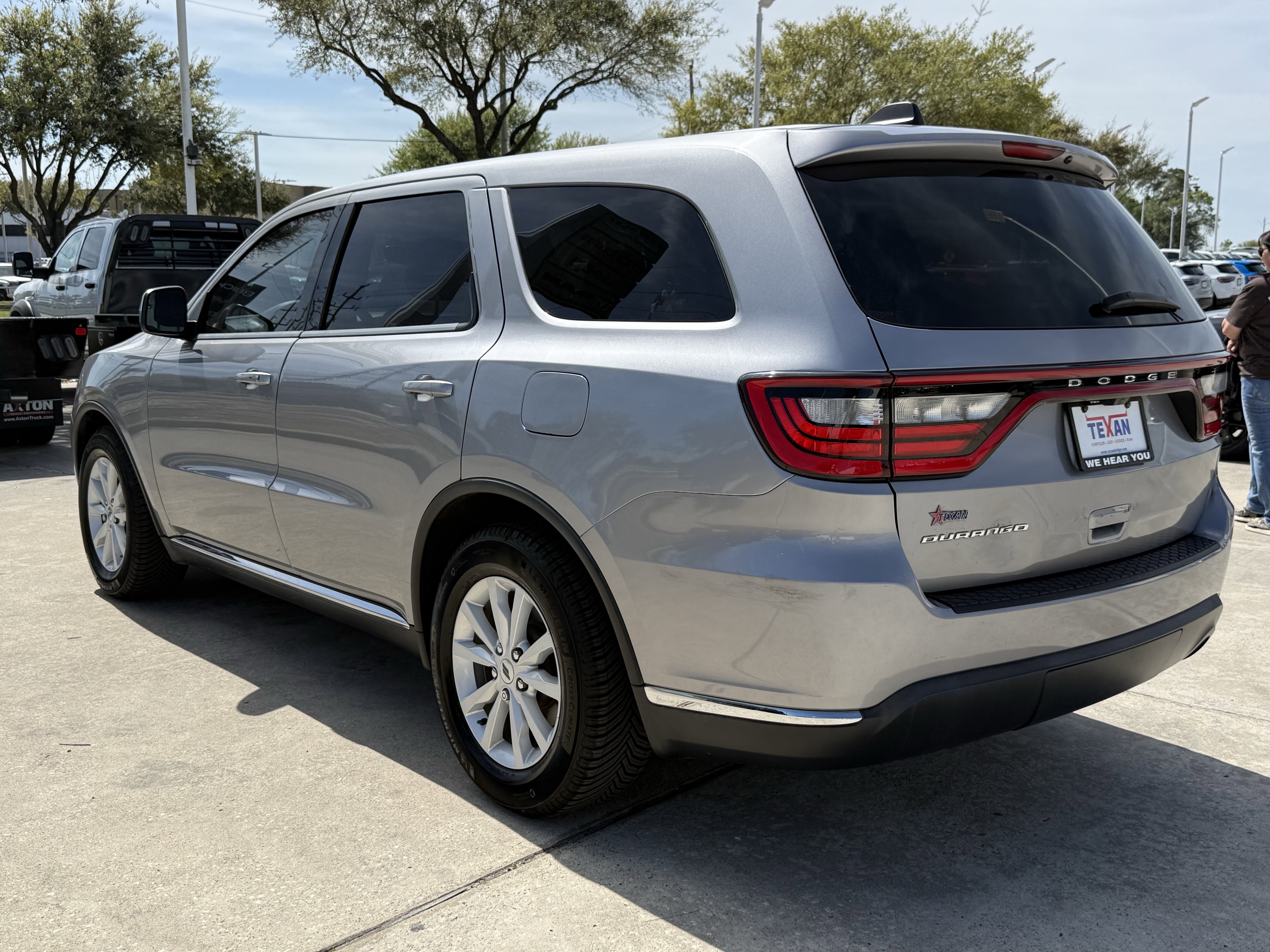 Used 2020 Dodge Durango SXT w/ 3rd Row Seating Group image 7