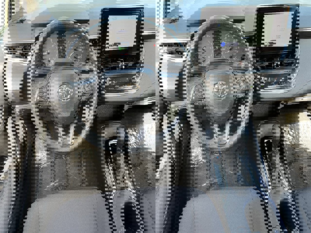 Used 2024 Toyota Corolla LE image 10