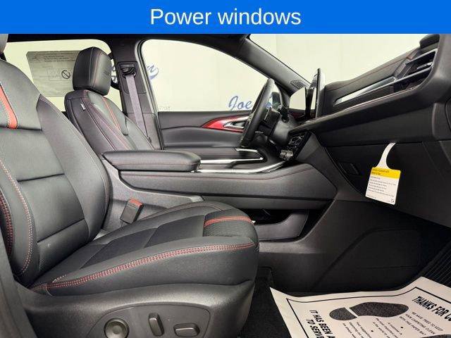 New 2026 Chevrolet Traverse RS image 17