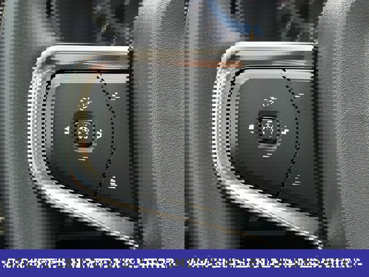 Certified 2023 Volvo XC40 B4 Plus image 17