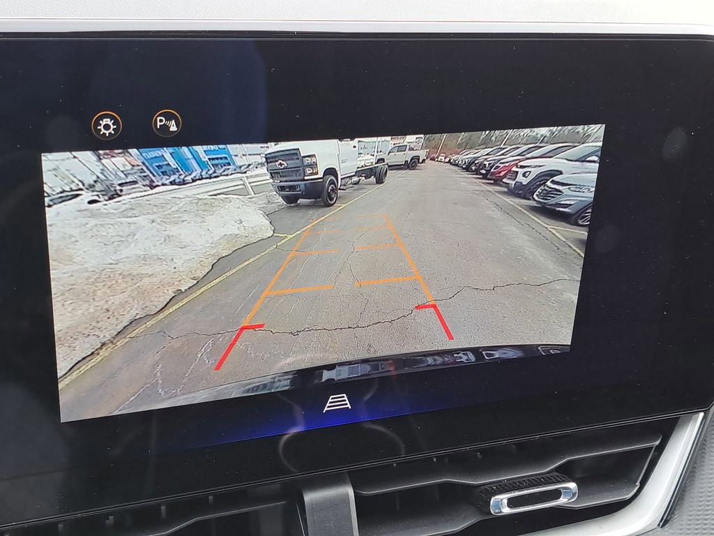 Certified 2025 Chevrolet Equinox LT FWD image 29