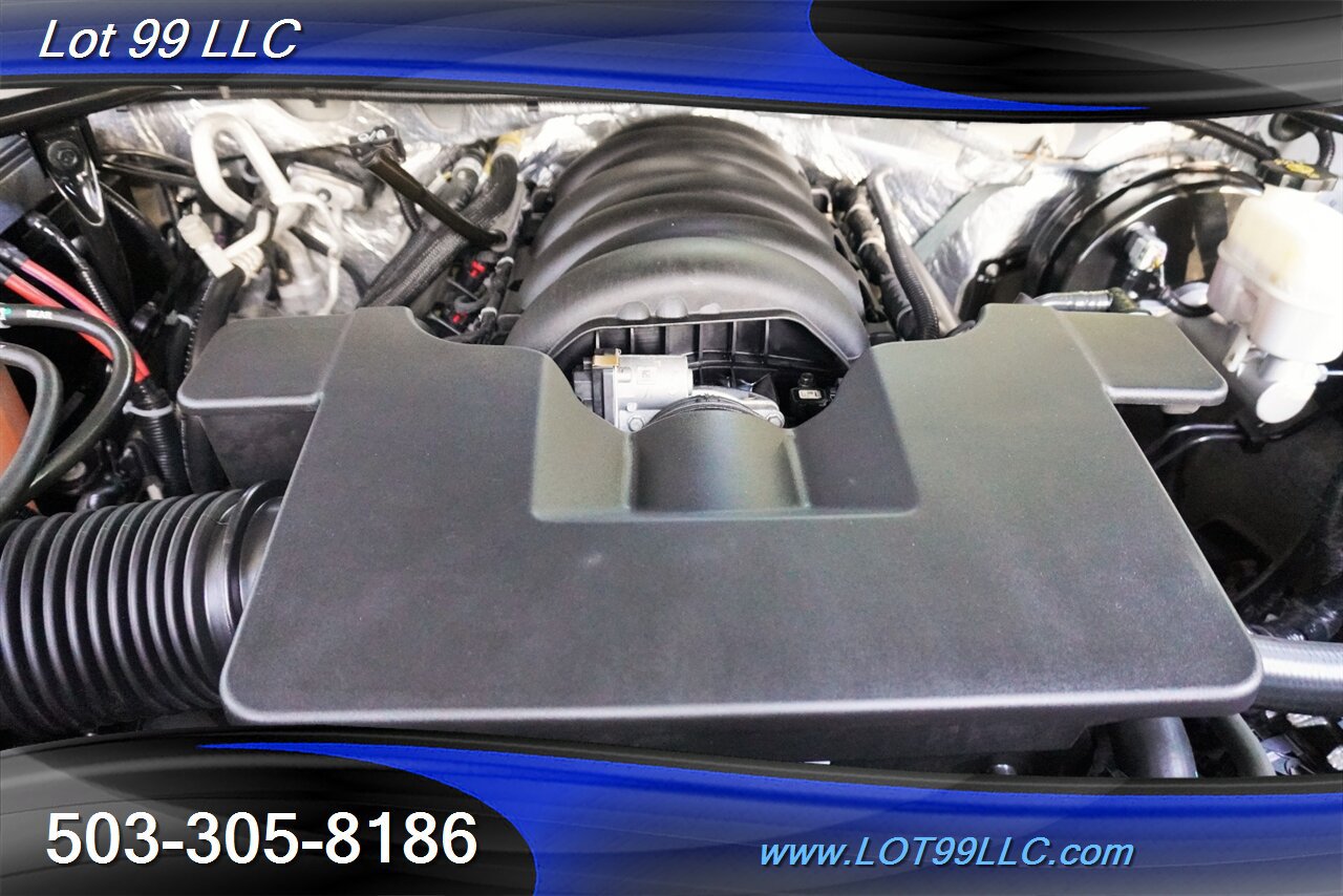 Used 2018 Chevrolet Suburban LT AWD/4WD image 20