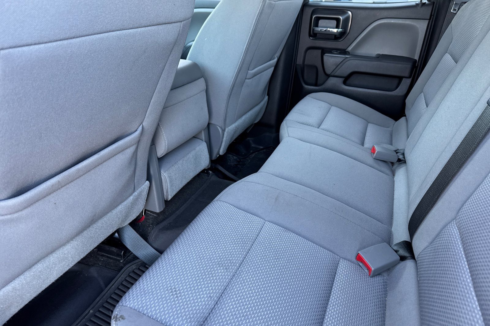 Used 2018 Chevrolet Silverado 1500 Custom w/ Custom Value Package image 15