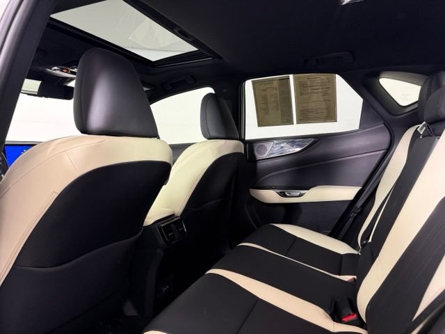 Used 2022 Lexus NX 350 AWD image 32