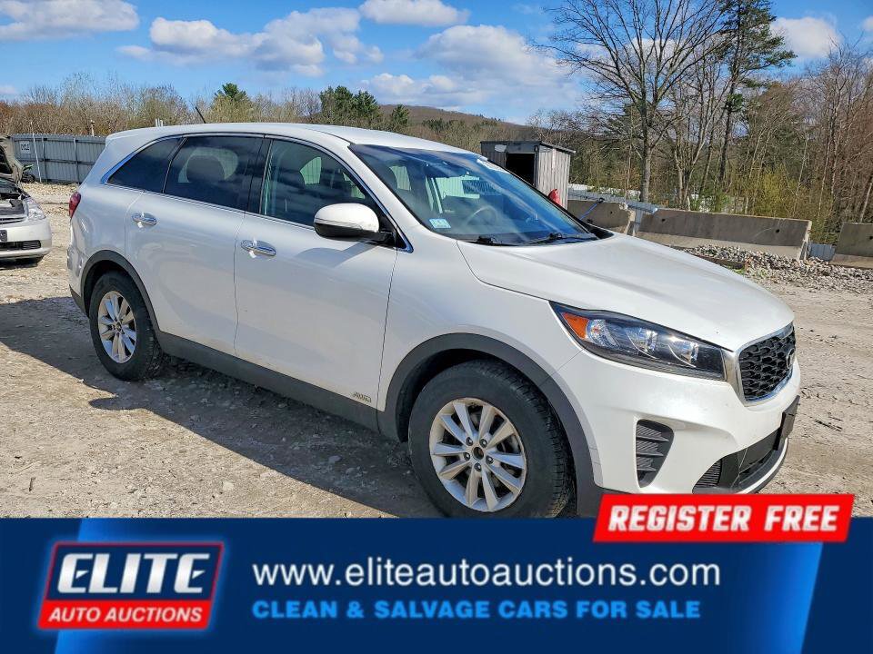 Used 2019 Kia Sorento LX image 7