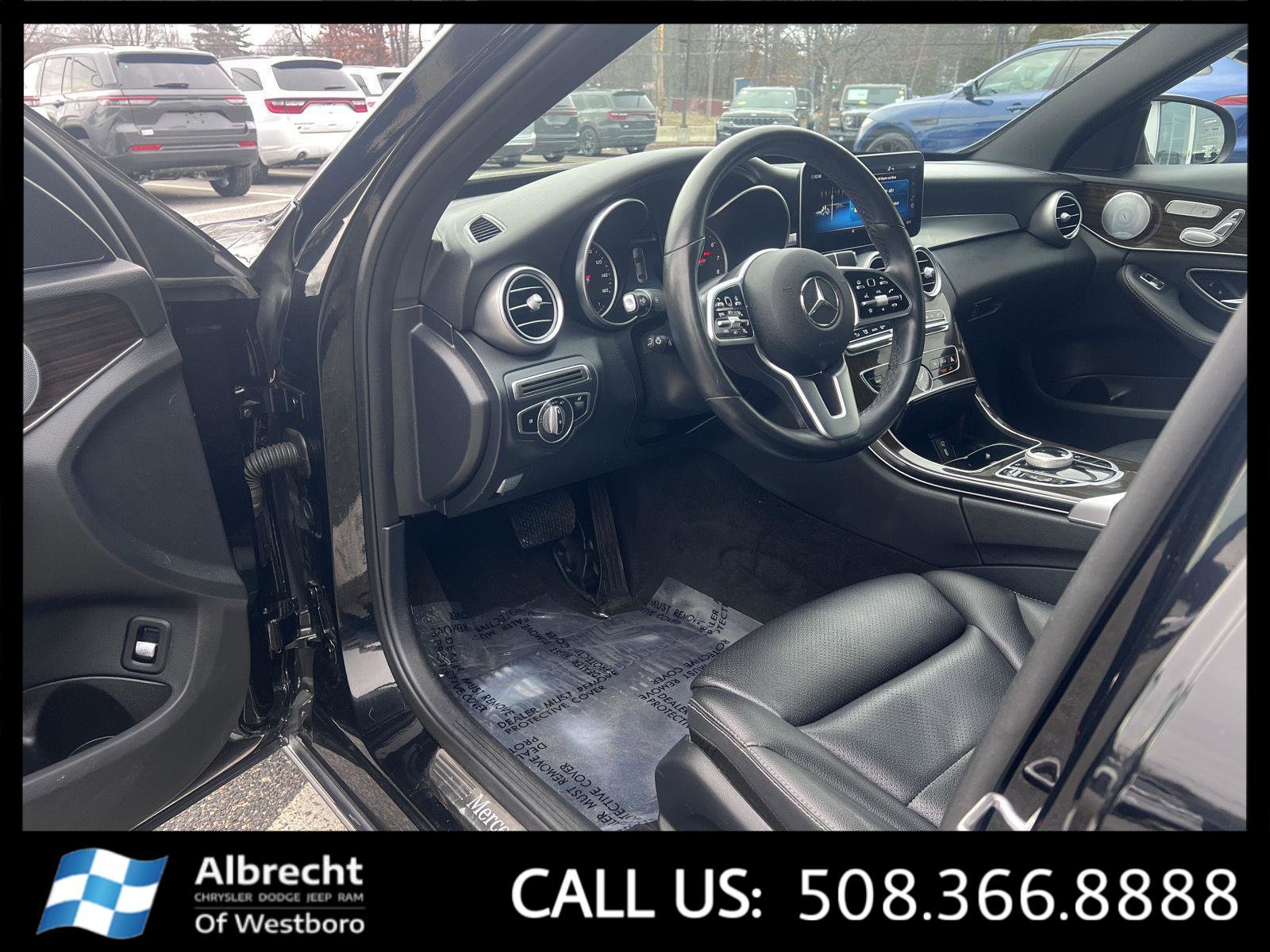 Used 2020 Mercedes-Benz C 300 4MATIC Sedan image 9