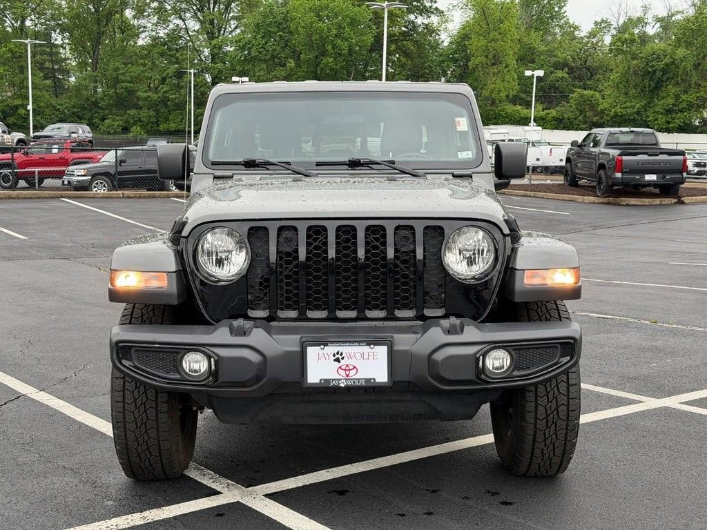 Used 2021 Jeep Gladiator Sport AWD/4WD image 9