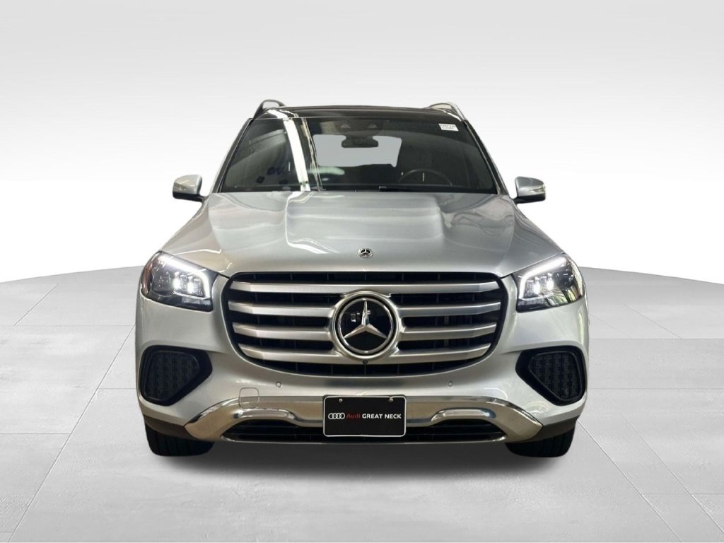 Used 2025 Mercedes-Benz GLS 450 4MATIC image 26