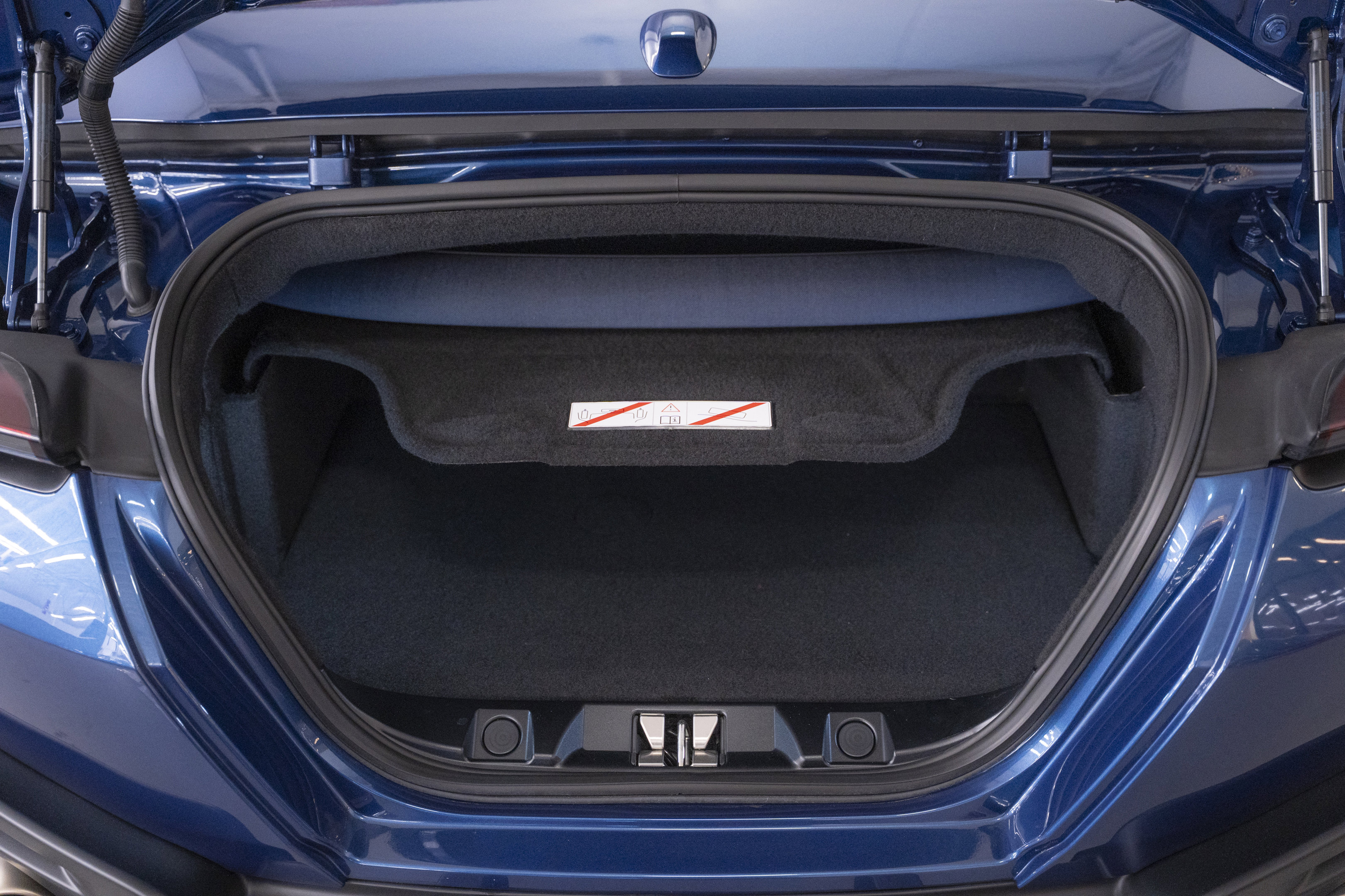 Certified 2025 Ferrari Roma Spider image 55