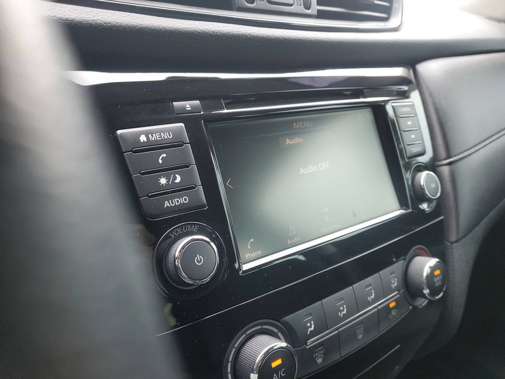 Certified 2020 Nissan Rogue S FWD image 26