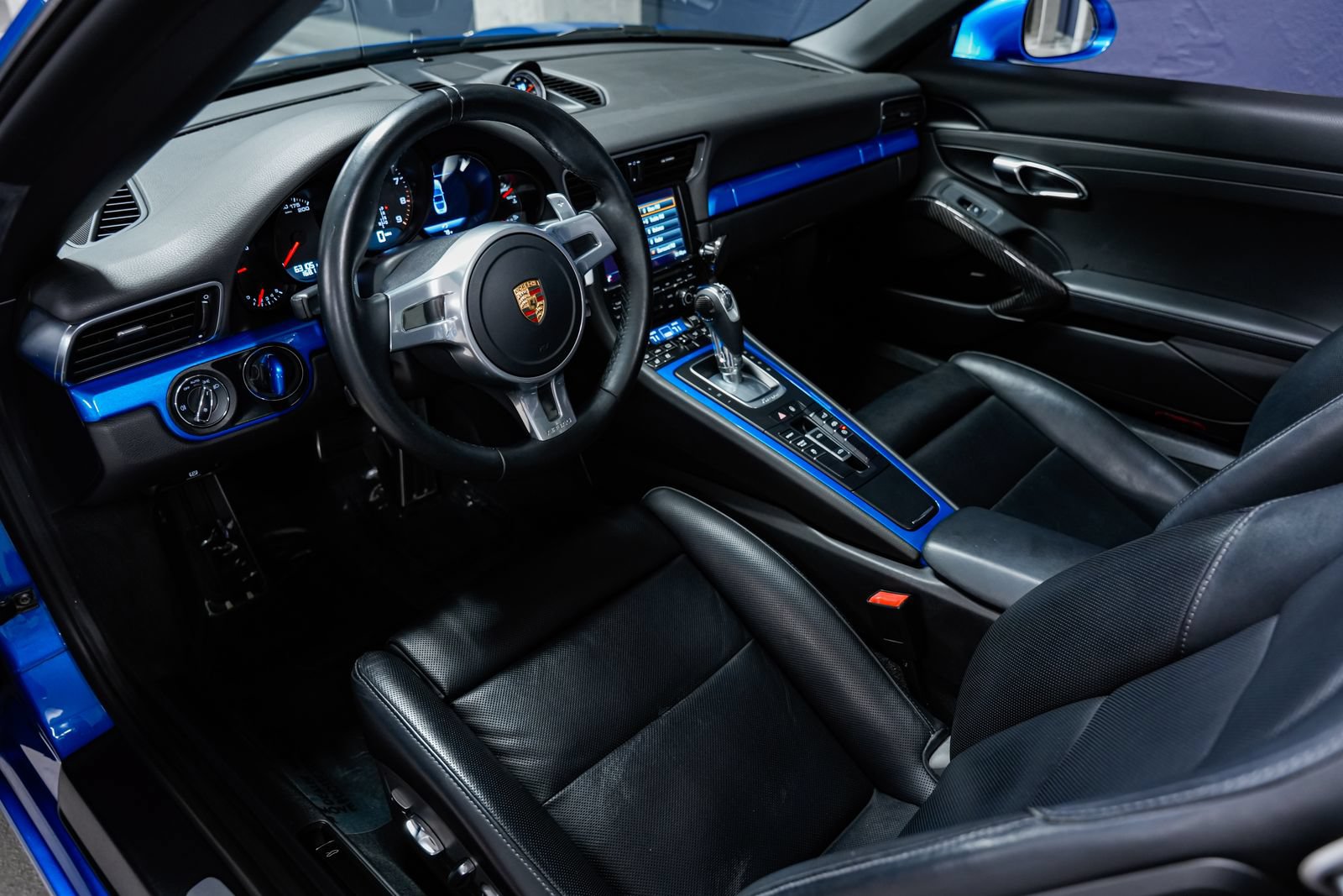 Used 2015 Porsche 911 Targa 4 AWD/4WD image 9