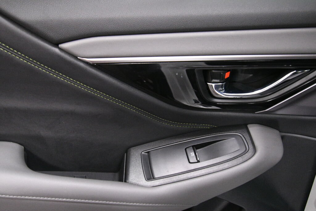 Used 2023 Subaru Outback Onyx Edition AWD/4WD image 20