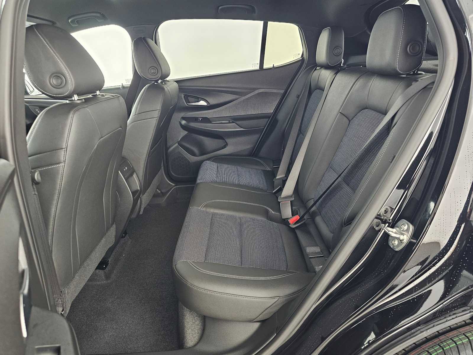 New 2026 Buick Envista Preferred w/ Advanced Safety Package FWD image 16