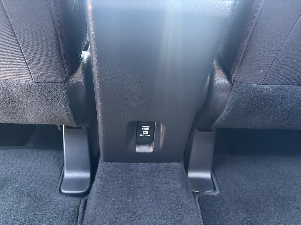 Used 2020 Mitsubishi Eclipse Cross ES AWD/4WD image 32
