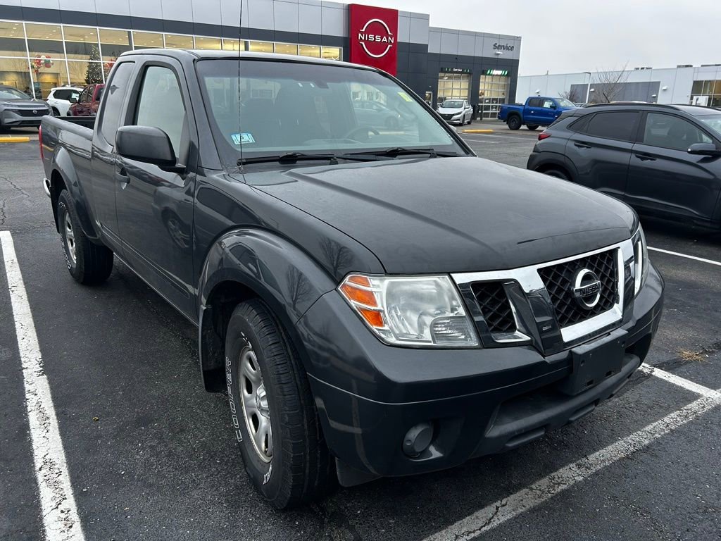 Used 2012 Nissan Frontier SV video 1