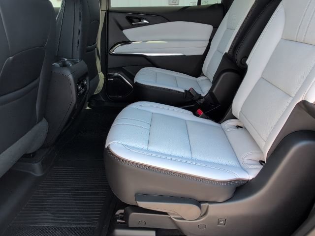 New 2026 Chevrolet Traverse High Country w/ LPO, Floor Liner Package image 7