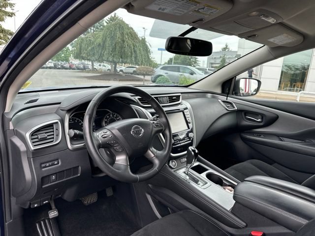 Used 2019 Nissan Murano SV AWD/4WD image 13