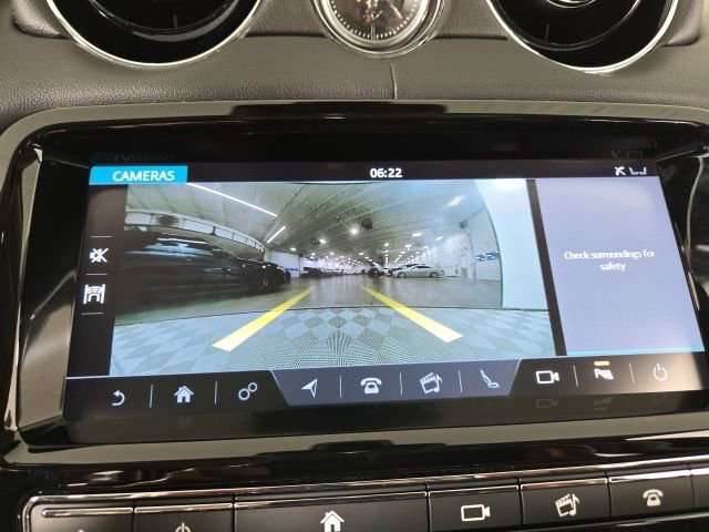 Used 2018 Jaguar XJ R-Sport AWD/4WD image 29
