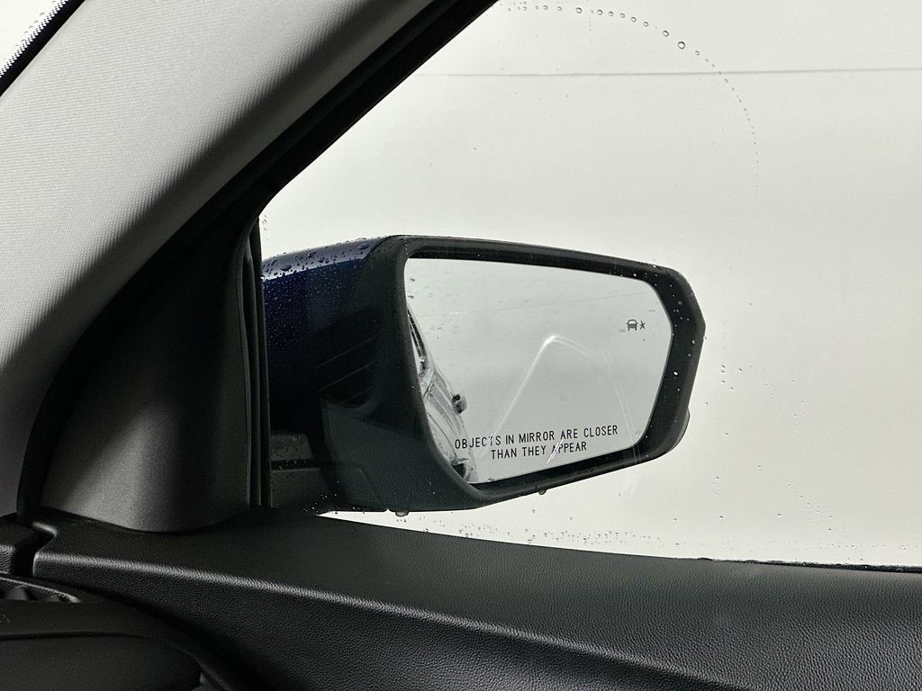 Used 2023 Chevrolet Equinox LT image 25