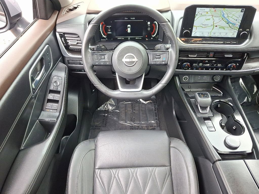 Certified 2023 Nissan Rogue Platinum w/ Platinum Premium Package AWD/4WD image 12