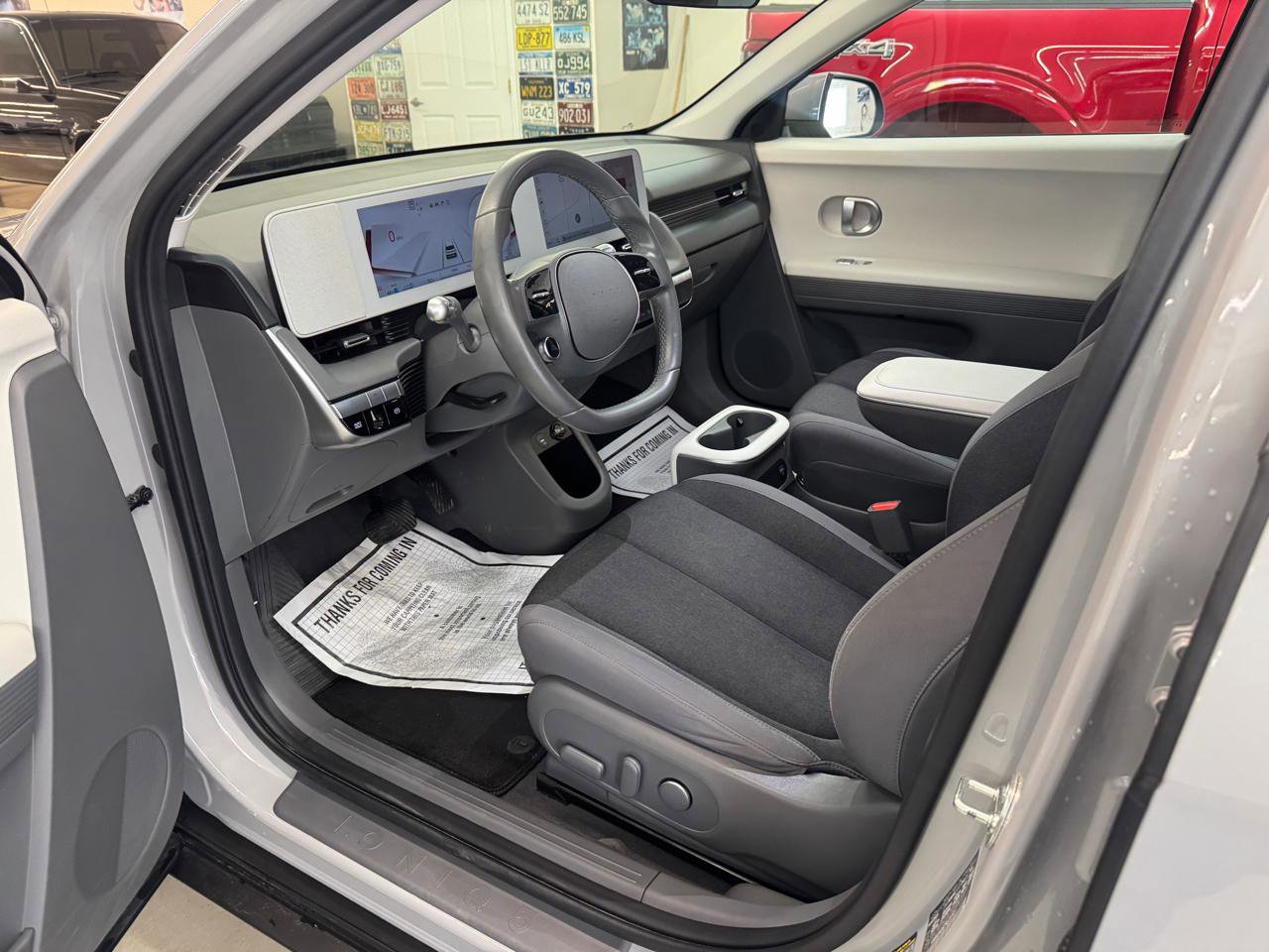 Used 2024 Hyundai Ioniq 5 SE image 6