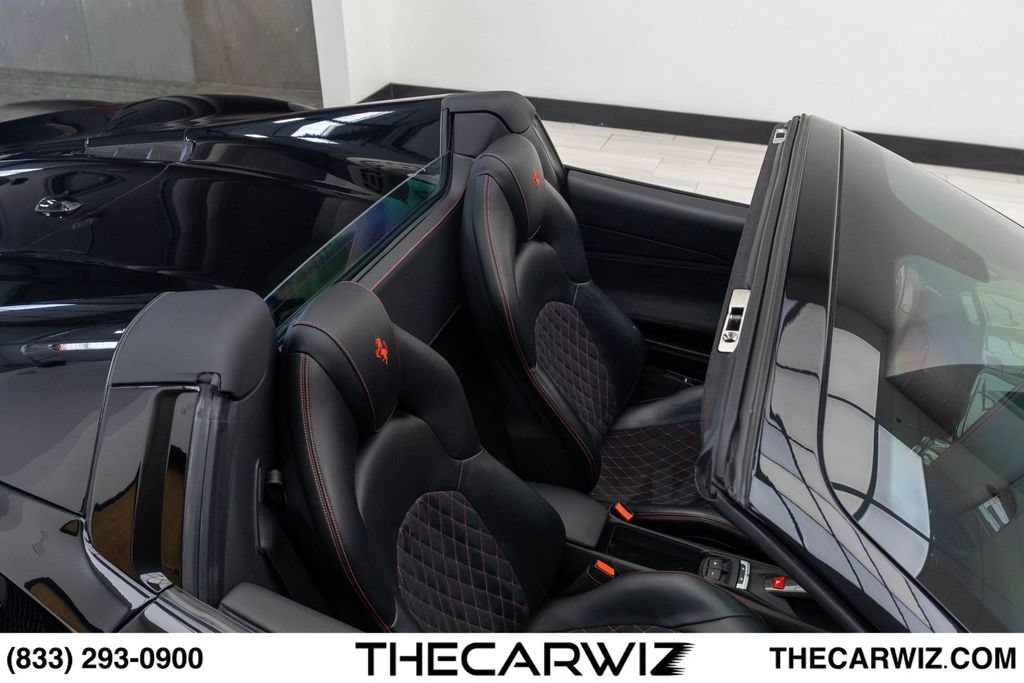 Used 2019 Ferrari 488 Spider RWD image 28