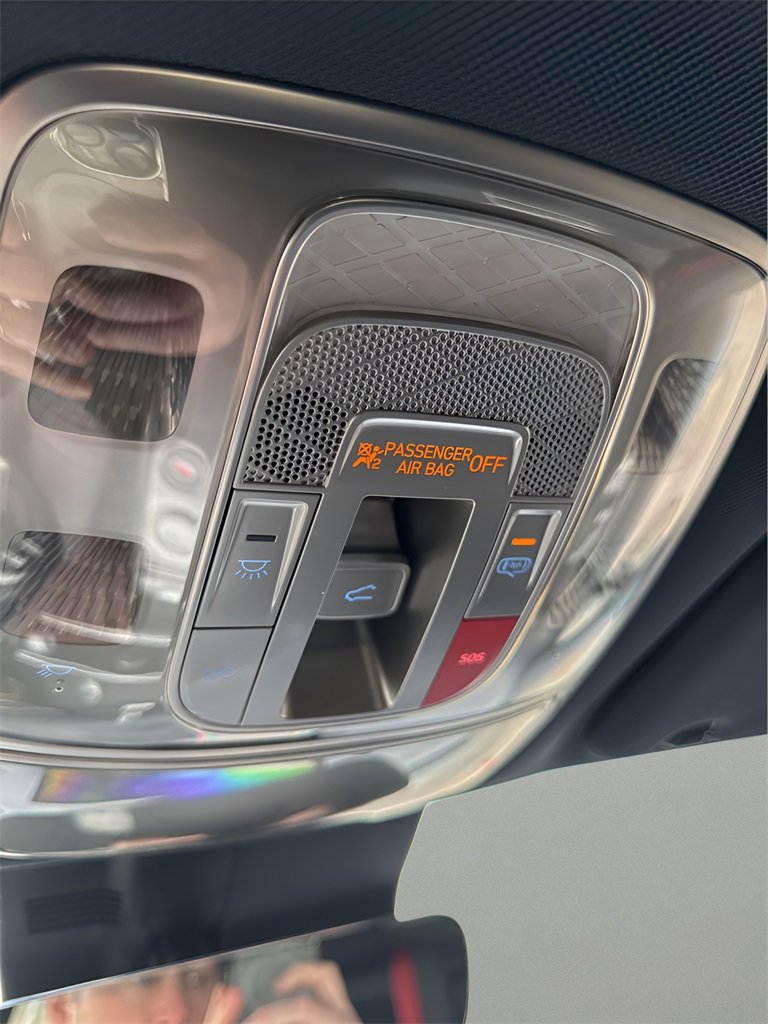 Used 2024 Genesis GV70 2.5T w/ Sport Prestige Package image 31