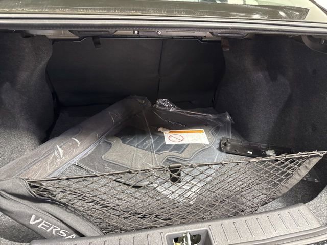 Used 2025 Nissan Versa SV w/ Trunk Package image 16