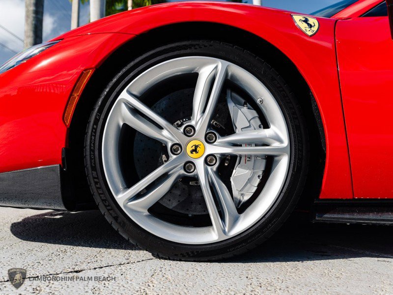 Used 2023 Ferrari 296 GTS image 33