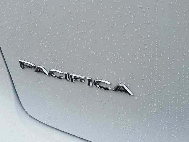 New 2026 Chrysler Pacifica Select image 29