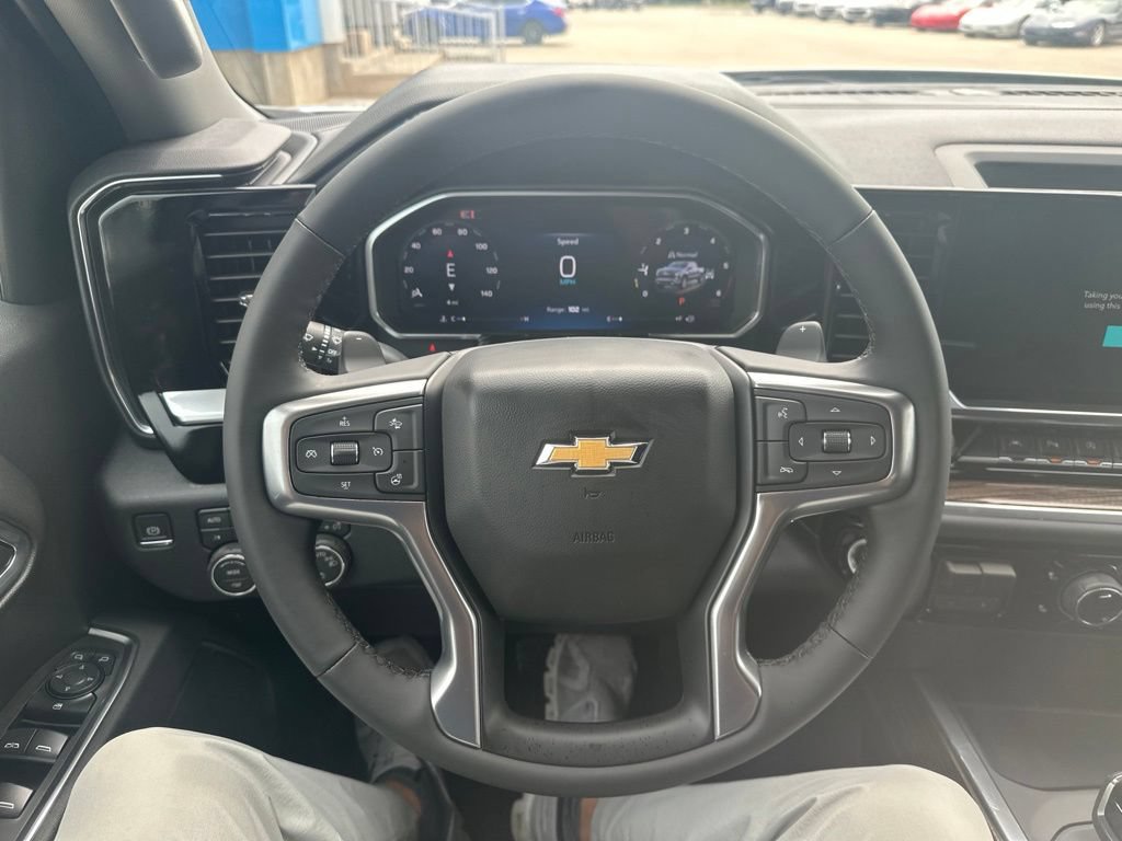 New 2026 Chevrolet Silverado 1500 LT AWD/4WD image 10