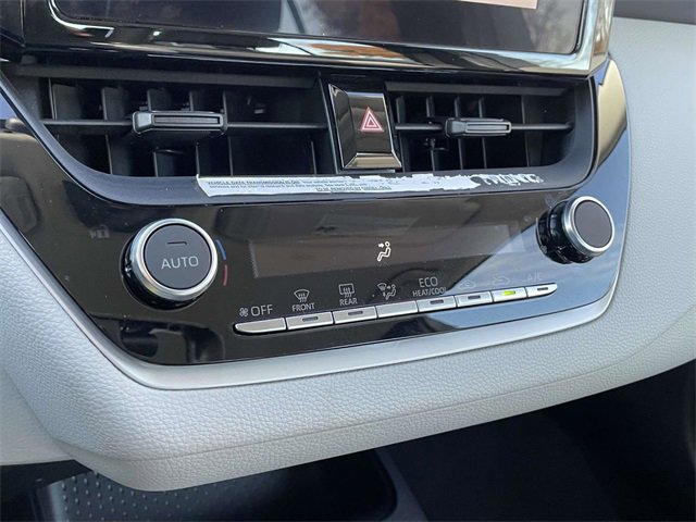 Certified 2023 Toyota Corolla LE image 30