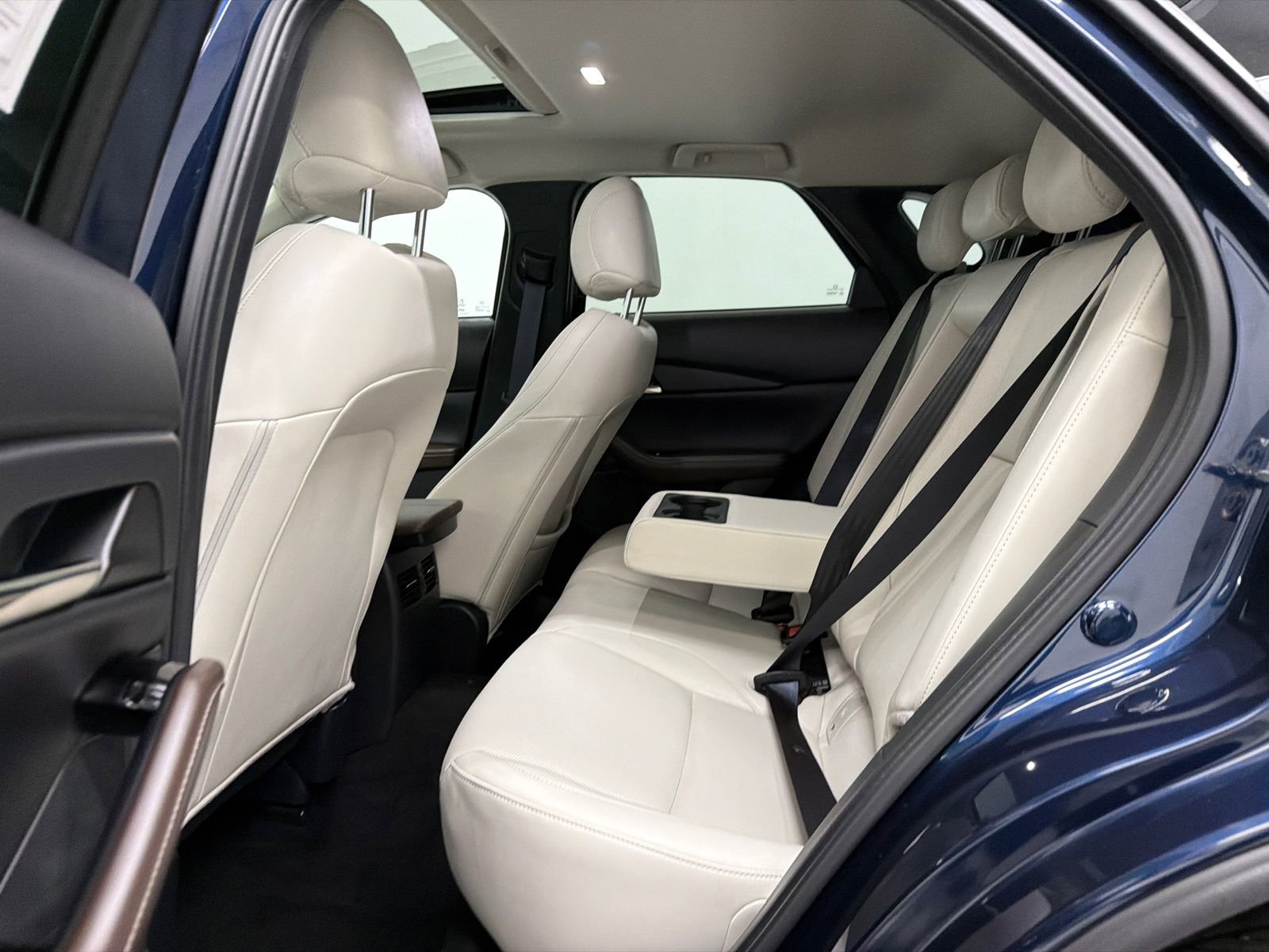 Certified 2025 MAZDA CX-30 AWD 2.5 S w/ Premium Package image 17