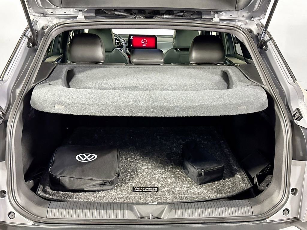 Certified 2023 Volkswagen ID.4 Pro image 21