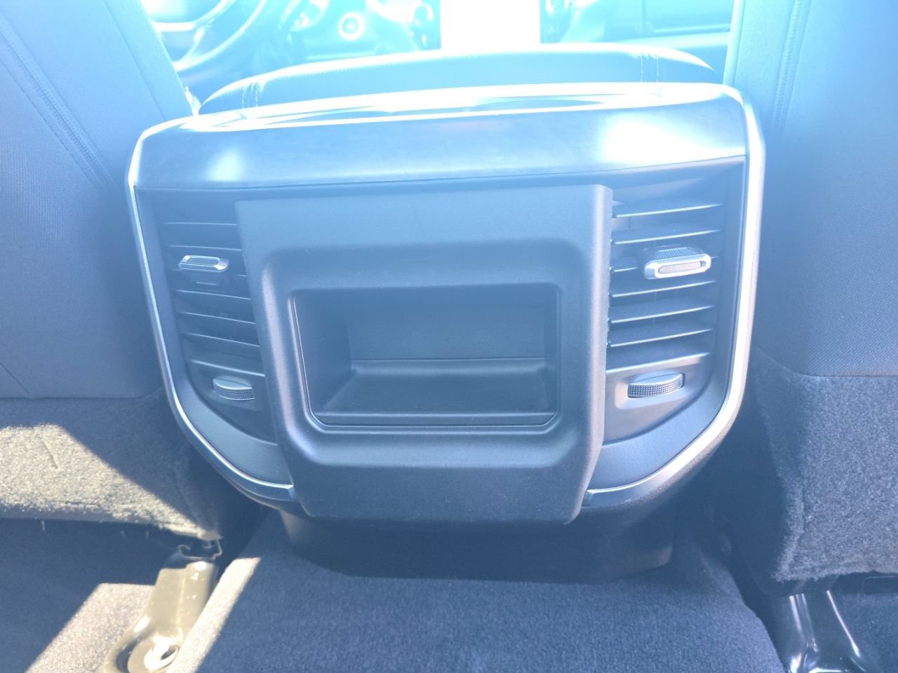 Used 2024 RAM 3500 Big Horn w/ Night Edition AWD/4WD image 29