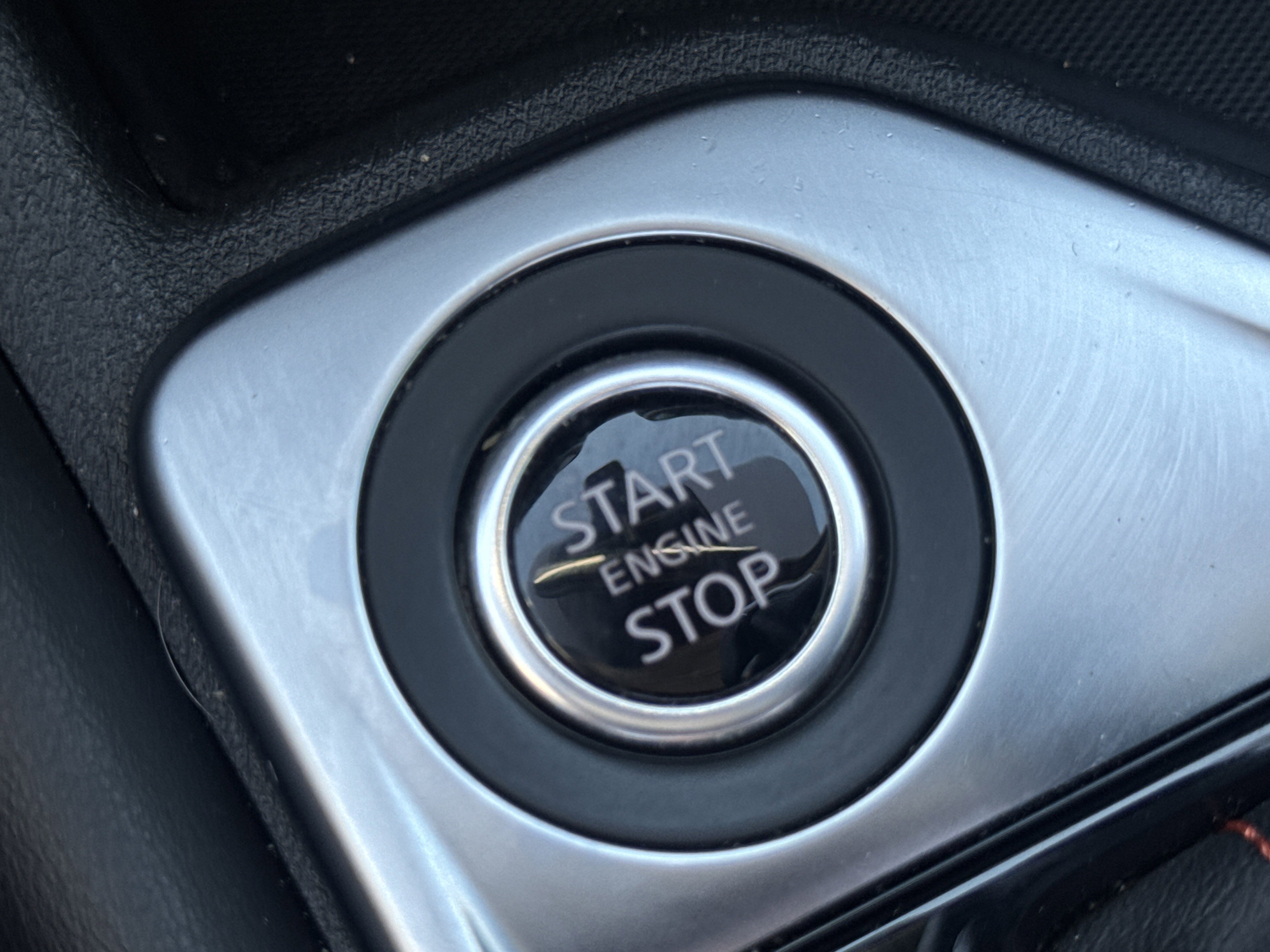 Used 2024 Nissan Sentra SR w/ SR Premium Package image 18