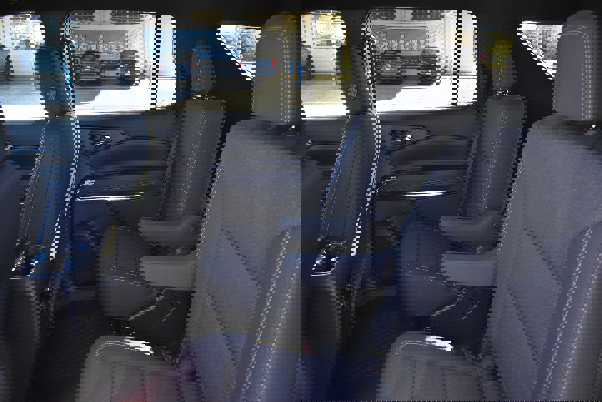 New 2026 Chevrolet Traverse LT w/ Midnight/Sport Edition image 13